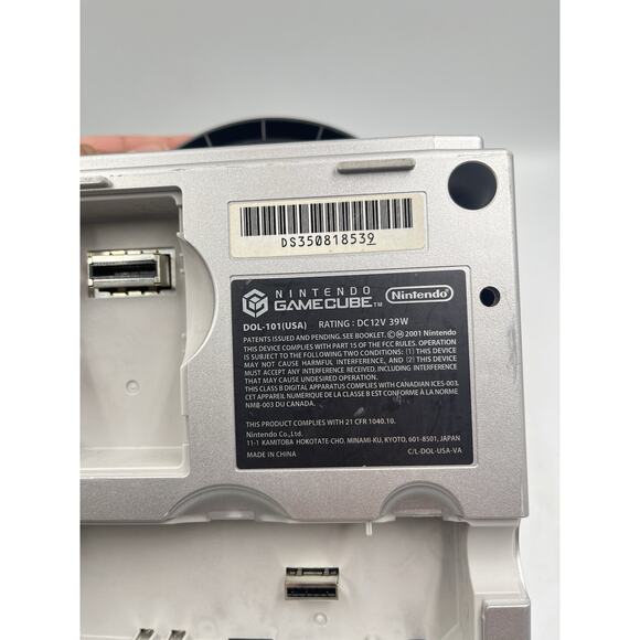 Nintendo GameCube DOL-001 Silver Console Only - Tested & Working - Picture 9 of 11